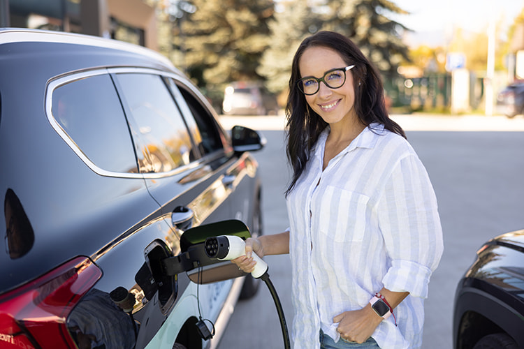 Comparing the Cost of Owning an EV and a Gas Car
